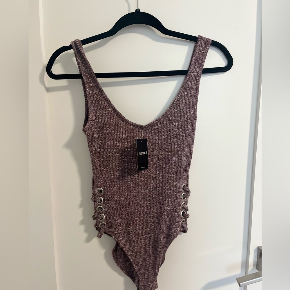 FOREVER 21 Bodysuit